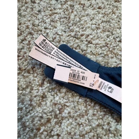 Victoria's Secret Women's Bra size 38 DDD, Micro Waffle; Wireless, NWT. TEAL - Picture 5 of 8